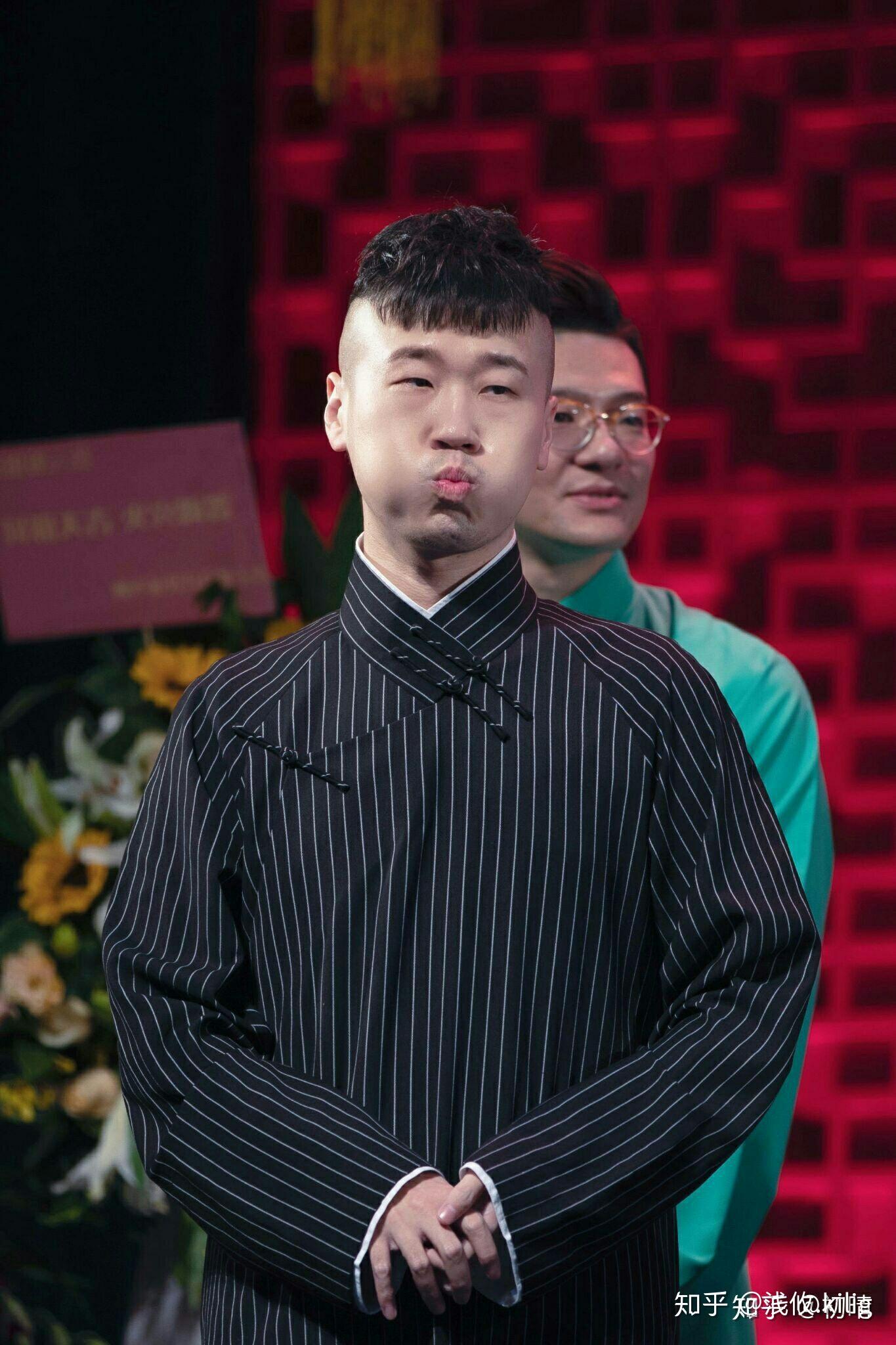 有没有张云雷杨九郎穿大褂图