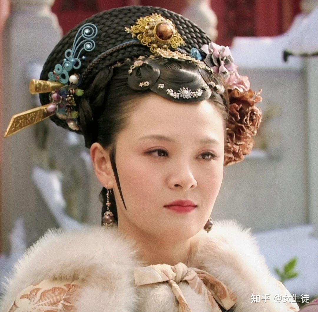 《甄嬛传》中皇后早期为什么没有策反曹贵人? - 知乎