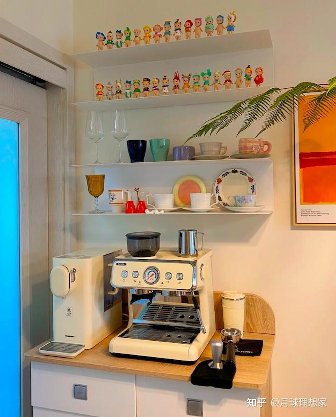如何设计和布置一个家用的咖啡机吧台