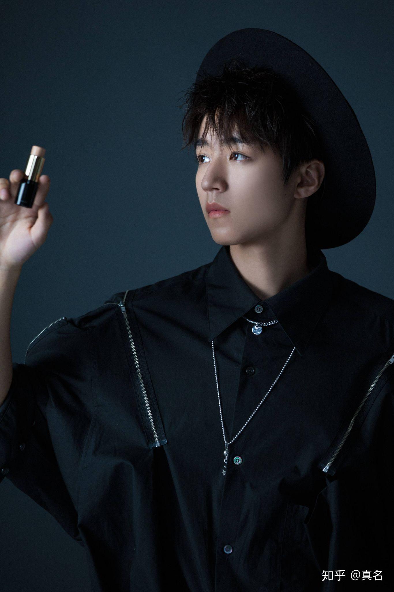 为什么觉得王俊凯突然好看了