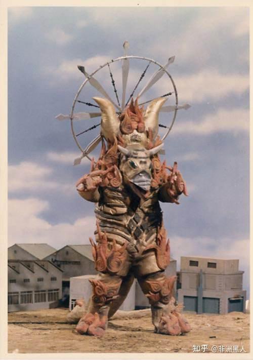 《艾斯奥特曼》中亚波人在第23集已经被消灭了,为什么超兽还会出现呢?