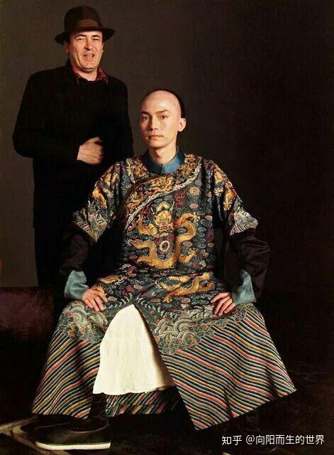 主演末代皇帝的尊龙为何后来逐渐销声匿迹了