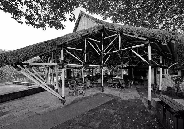 如何评述冯纪忠及其作品方塔园? - 知乎