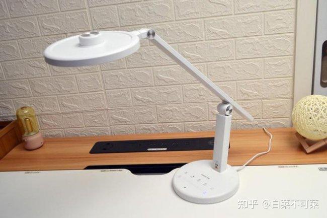 学生用的护眼灯什么牌子好?热门学生护眼台灯品牌榜单全解析 - 知乎