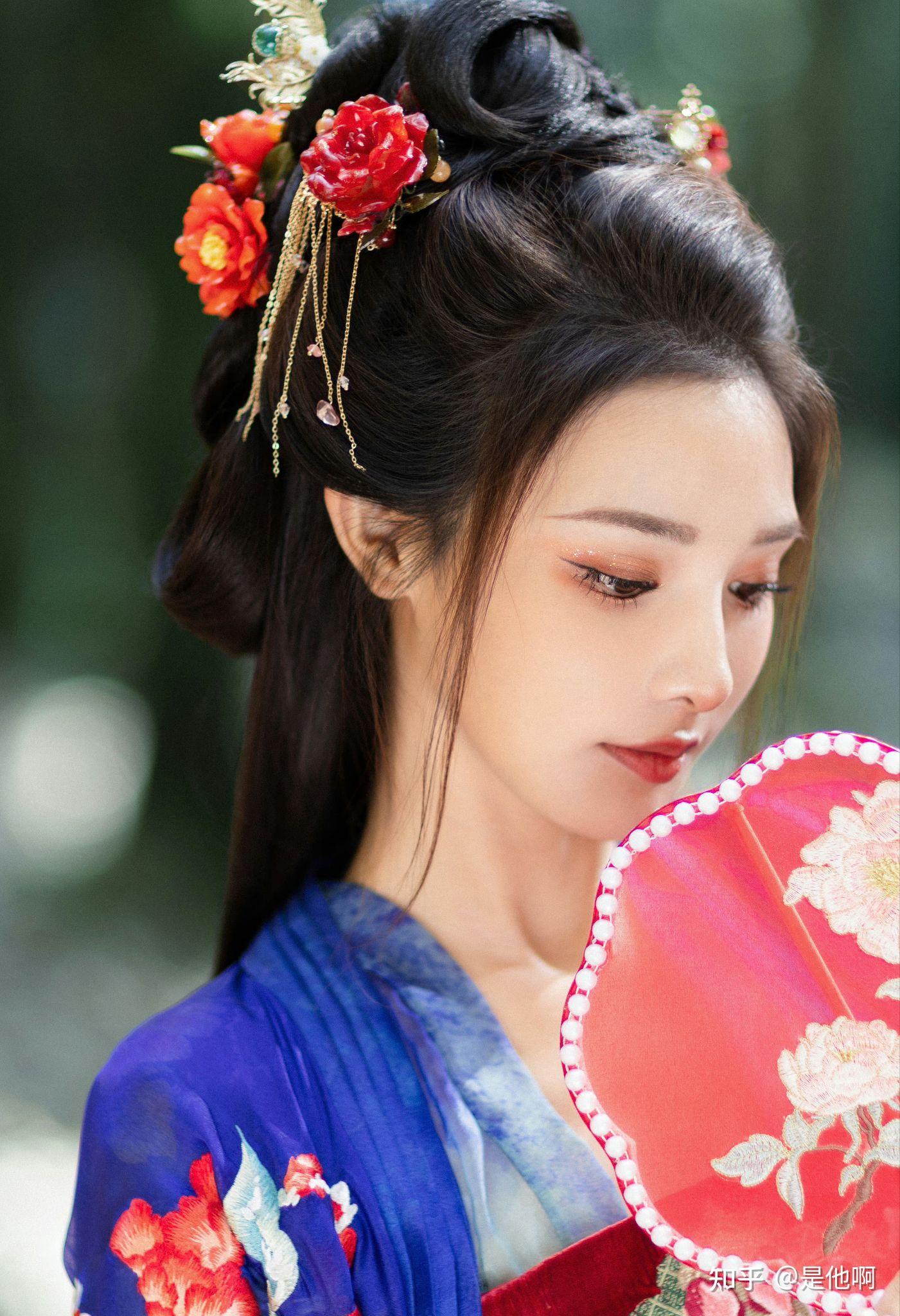 如何评价演员彭小苒? - 知乎