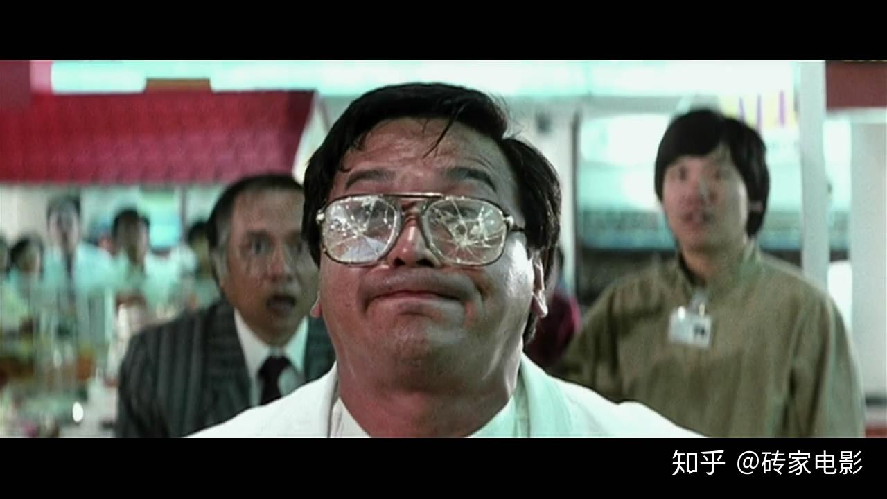 如何评价成龙《警察故事》系列电影?