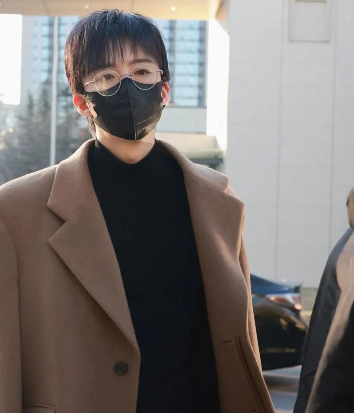 刘宇宁是强捧之耻?赵丽颖被抓小辫?希林娜依高抠门? - 知乎