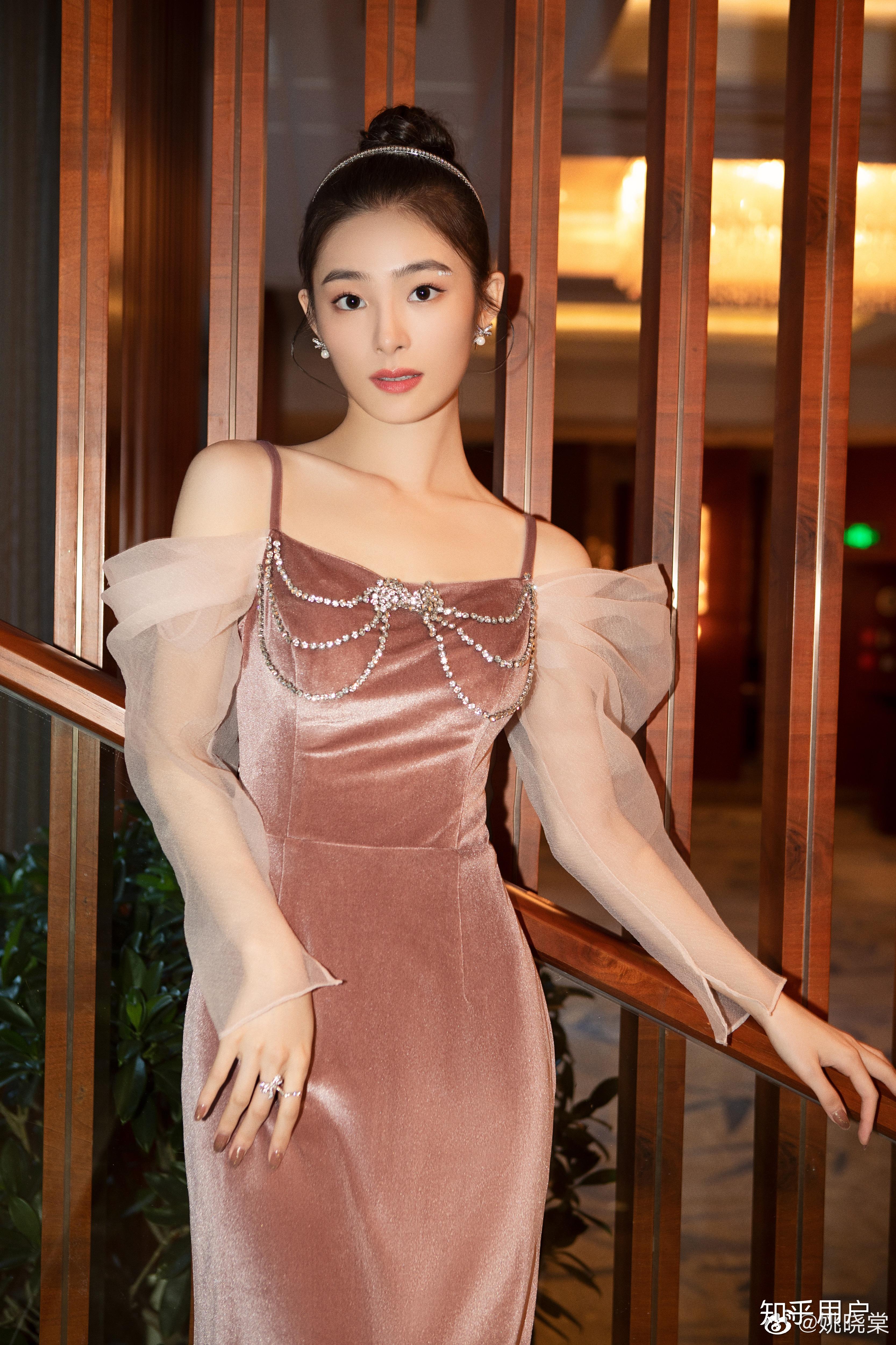 如何评价演员姚晓棠? - 知乎