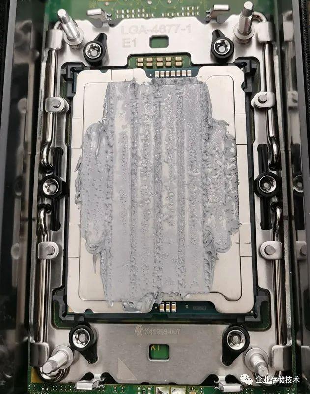 Xeon w9-3495X 56核工作站测试(2):CPU与GPU渲染之争结束了吗? - 知乎