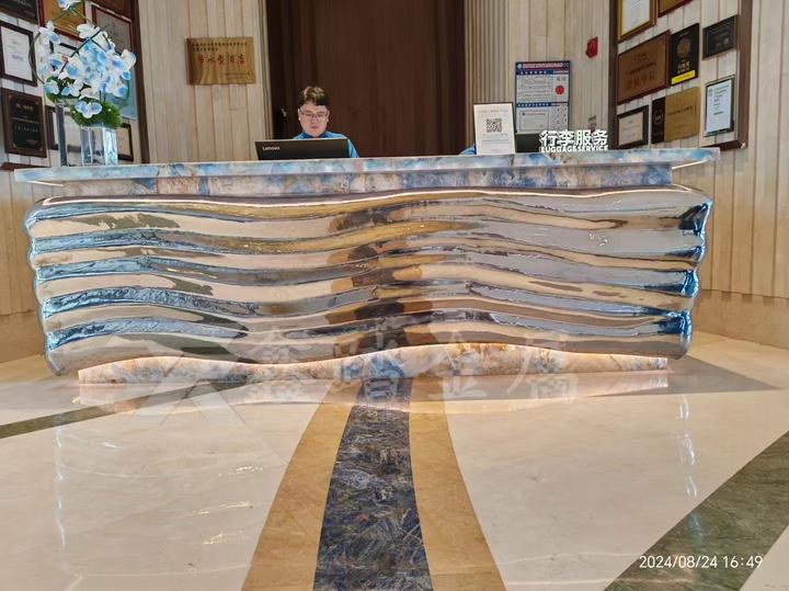 不锈钢流动水波纹弧形吧台 不规则波浪纹吧台