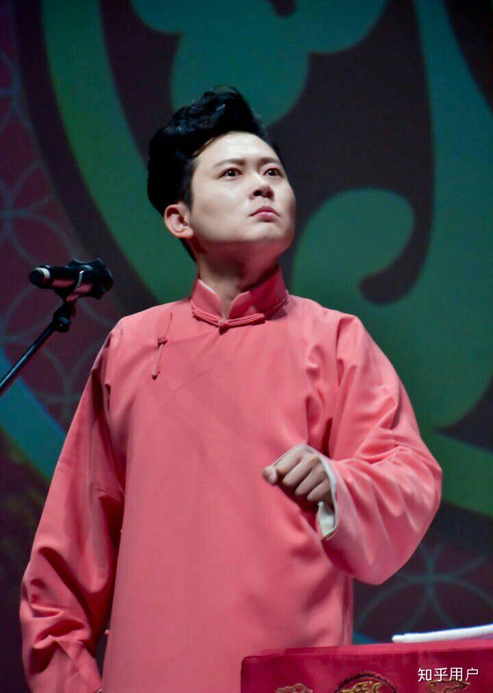 孟鹤堂眉毛用啥子画的嘛辣么好看