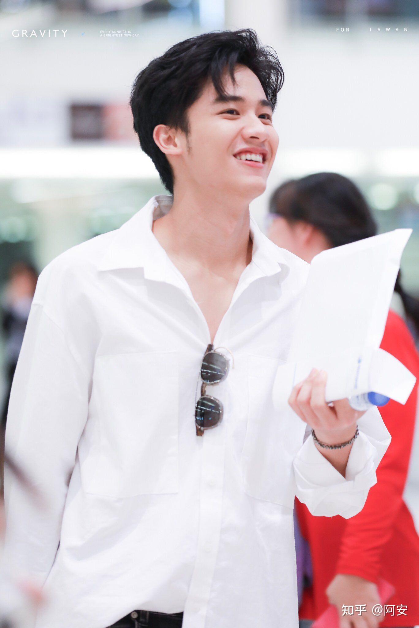 如何评价泰星taytawan(林阳)可多给一些tay的美图吗? - 知乎