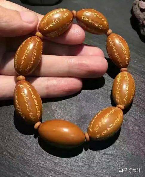 菠萝蜜的核可以盘吗