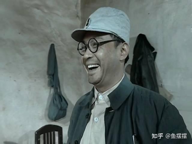 亮剑中为什么赵刚抗大刚刚毕业就被任命为团政委