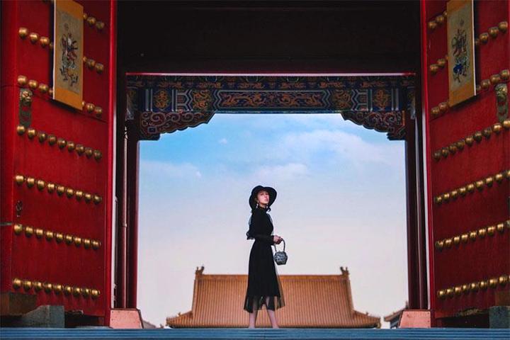 去北京旅游4天要多少钱，问北京评价好的美女导游就知道了！ - 知乎