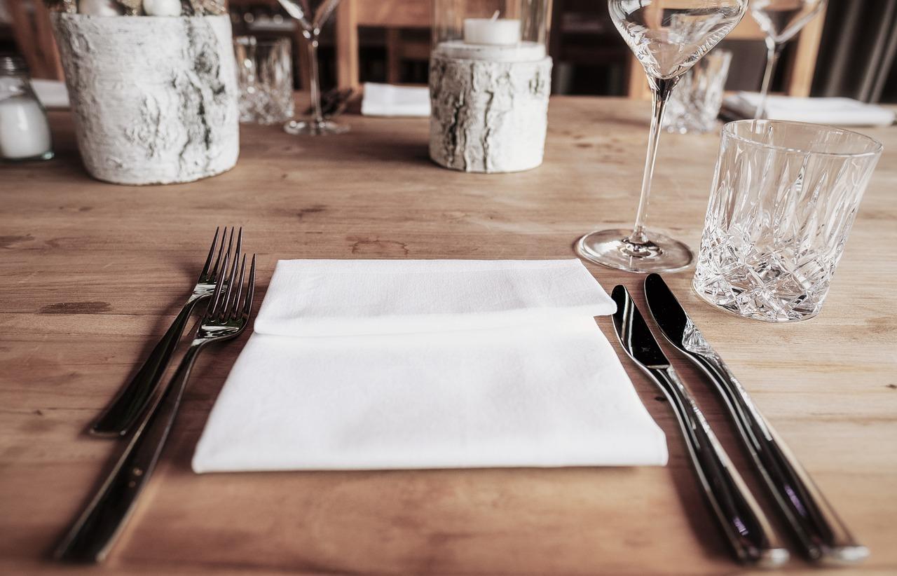 4. 刀把型房型改造