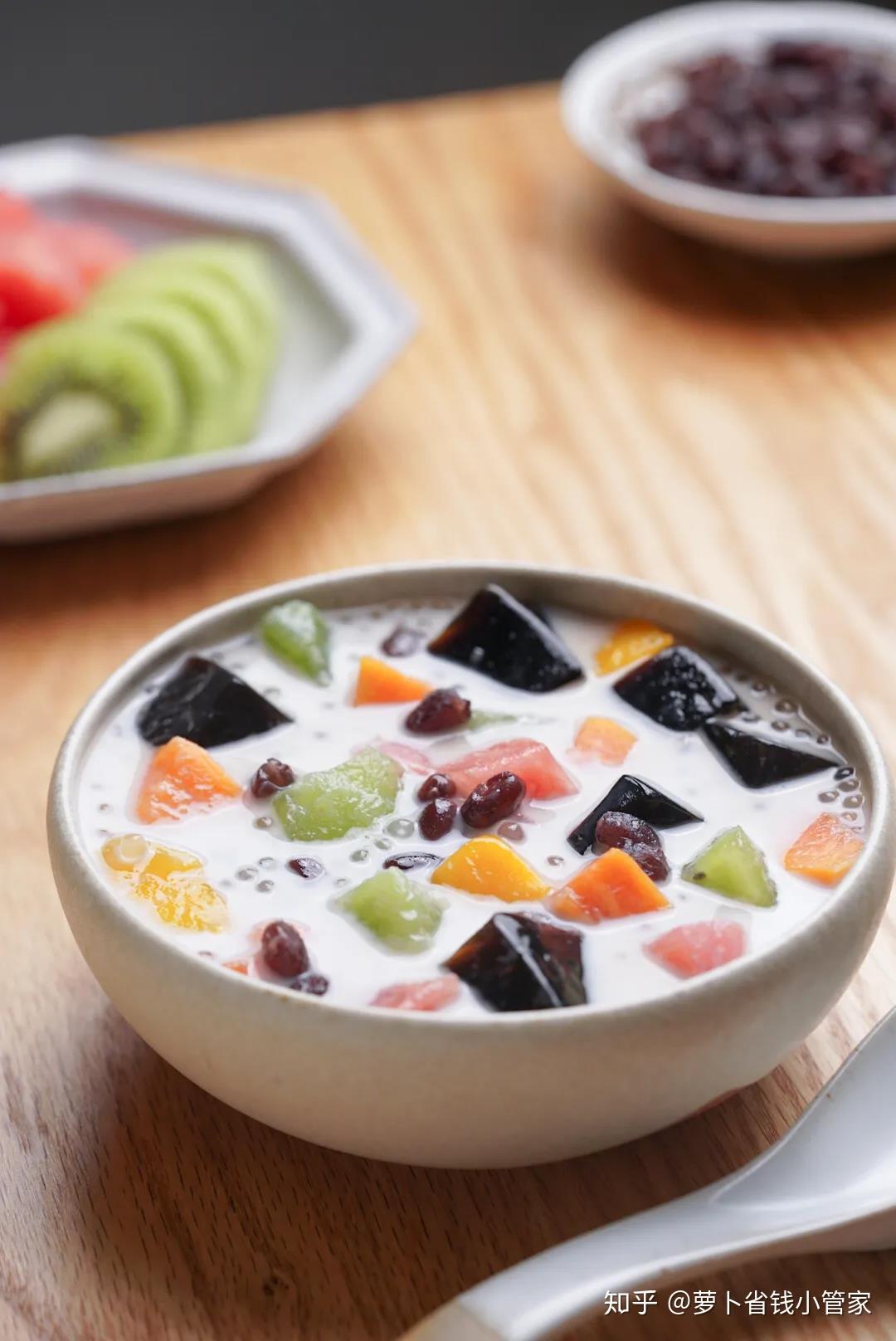 椰汁水果西米捞