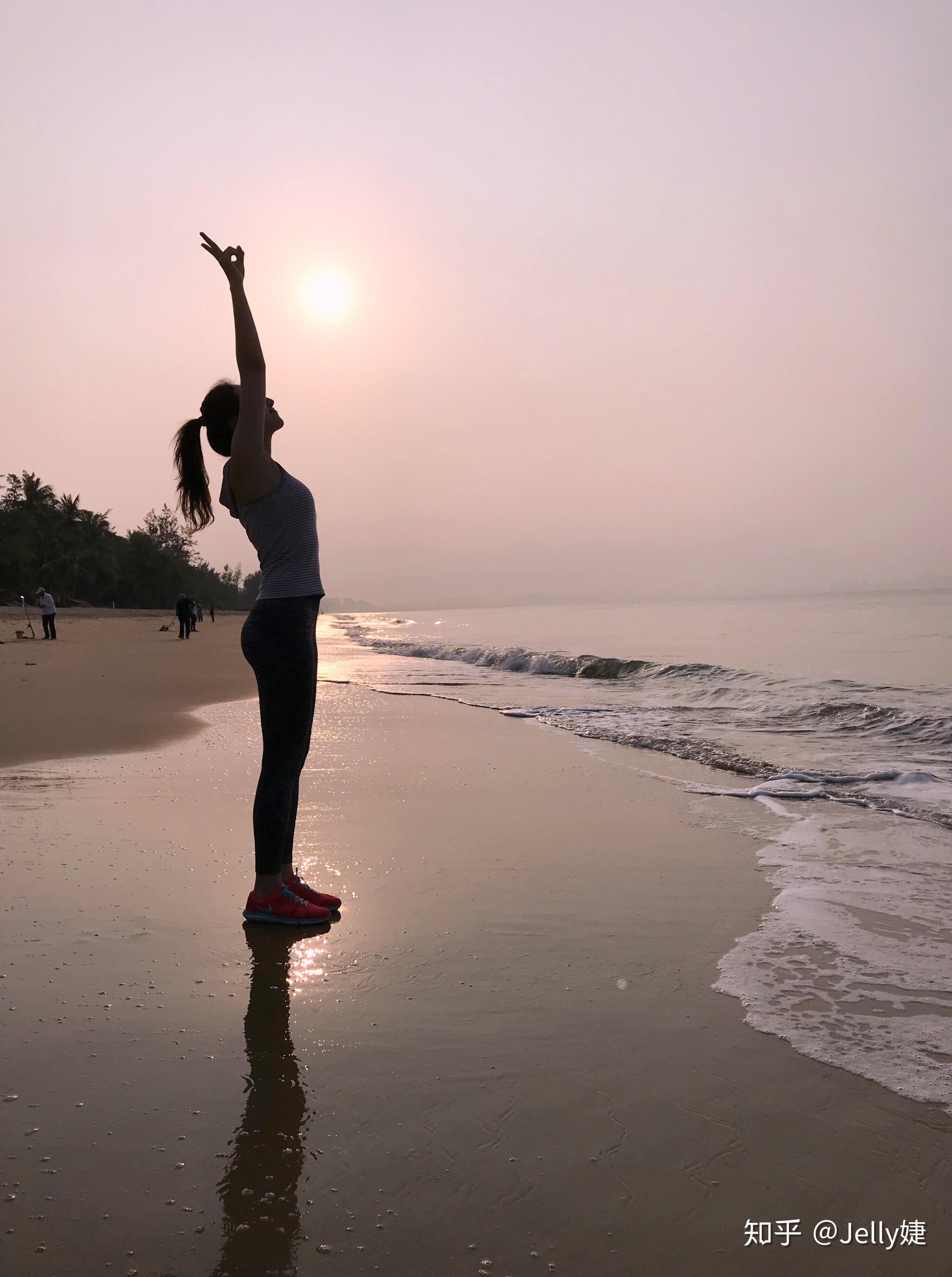 知乎上有没有在家里练出来马甲线的妹子? - 知乎