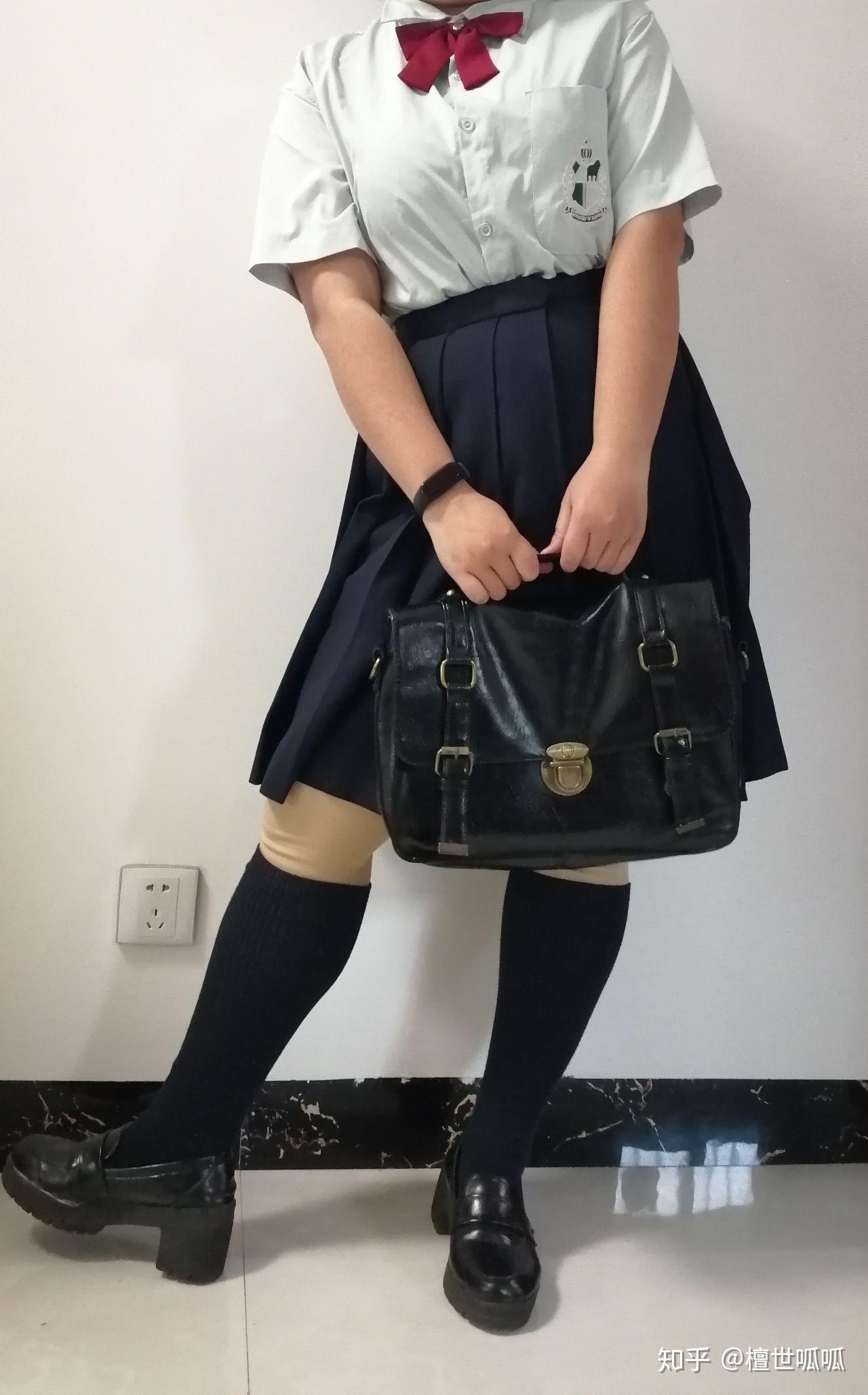 胖女生适合穿jk制服吗?