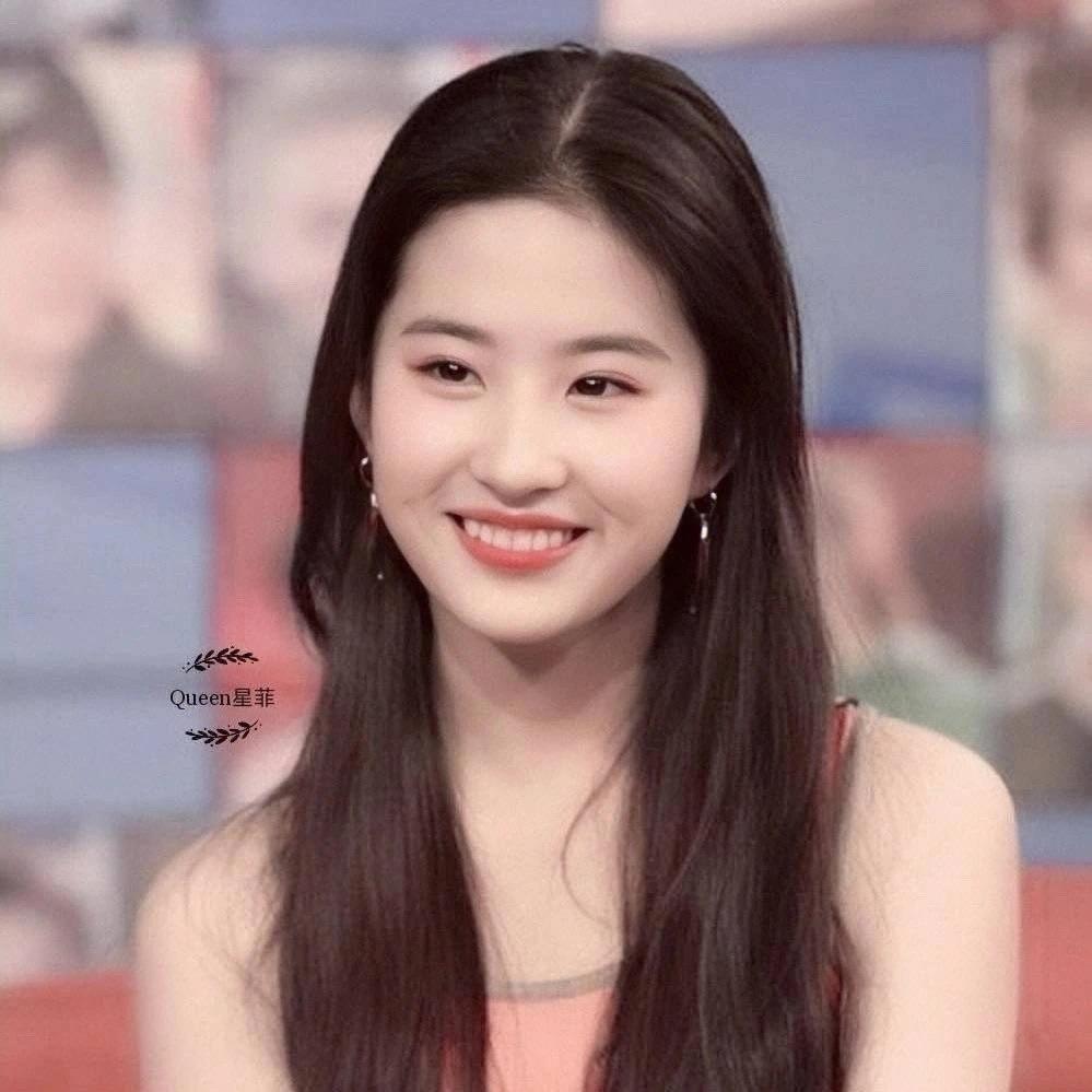 刘亦菲捧花头像为什么突然火了