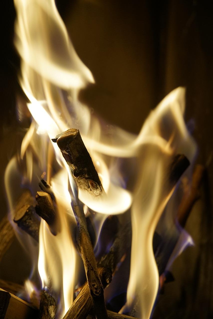 2. 壁炉取暖效率