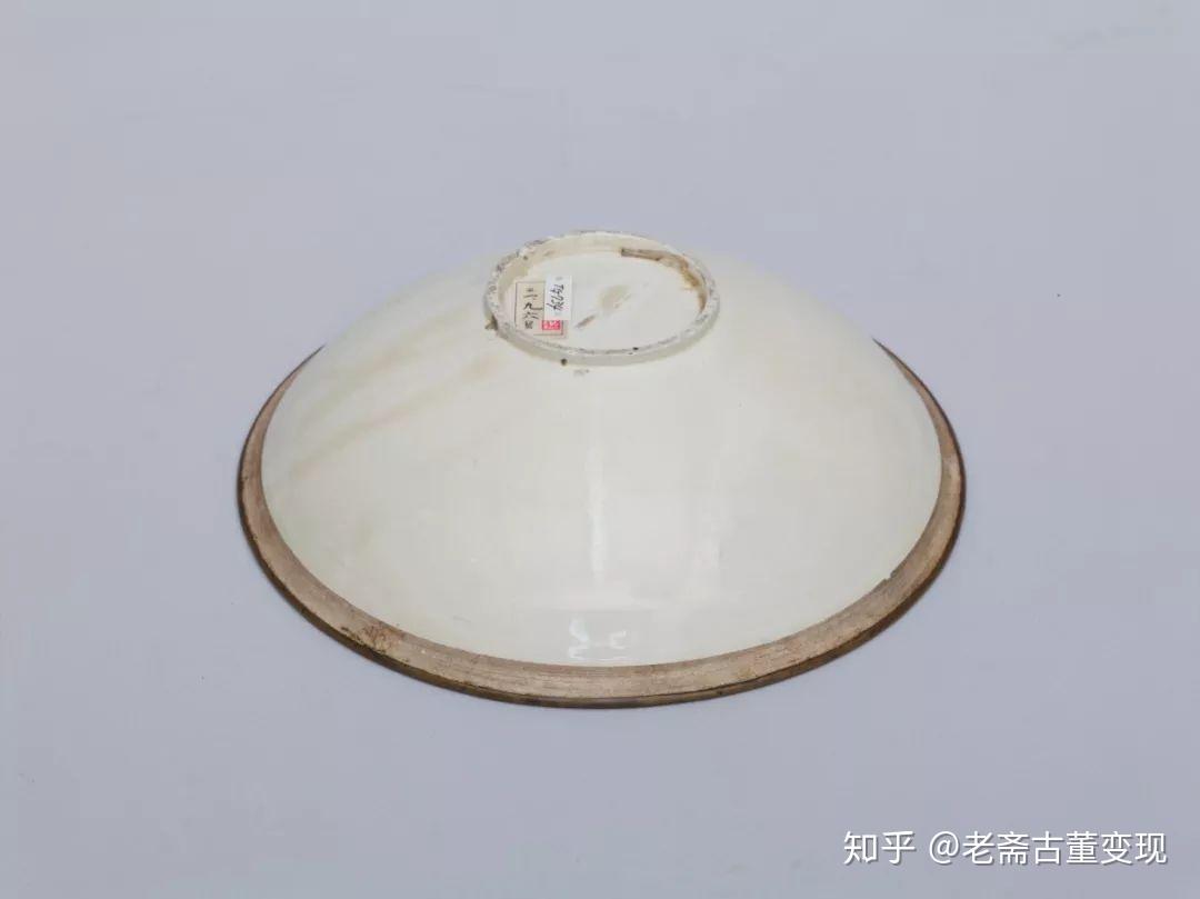 中国 宋時代 定窯 藍釉 陽刻 牡丹文 茶碗 茶盏 共箱 【公式通販】