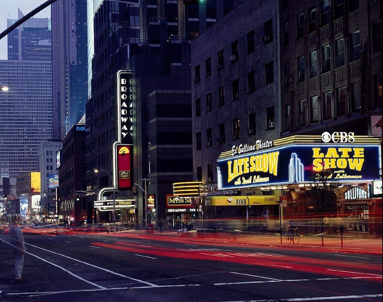 1. 瑶海剧院地址