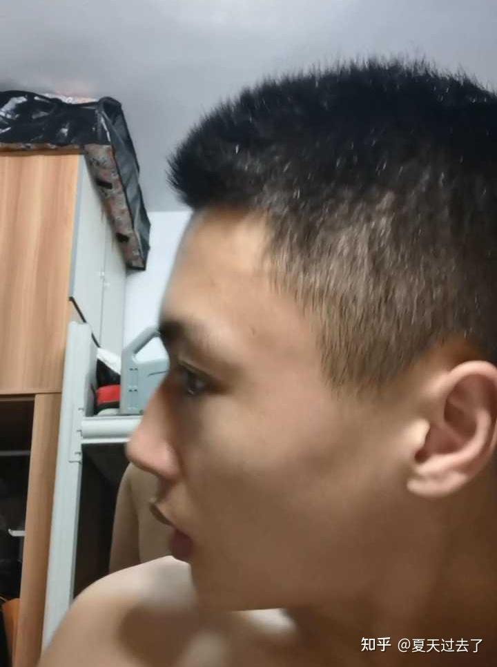 我的眉骨特别突出,该怎么办? - 知乎