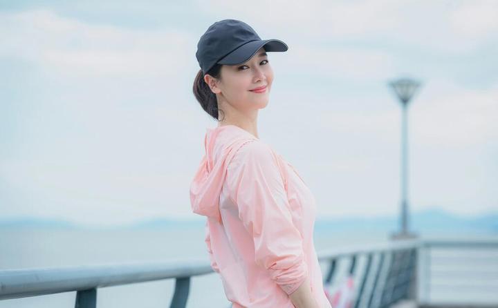 乘风破浪的姐姐左小青宣布与丈夫离婚始于爱情终于友情