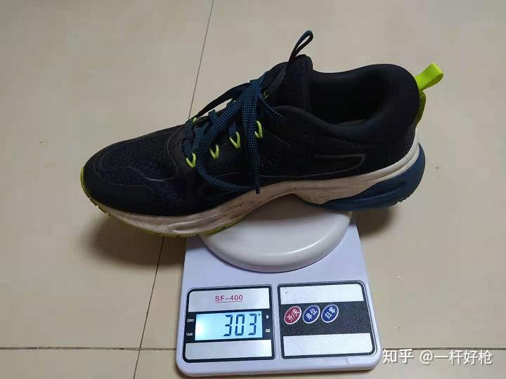 90公斤每天慢跑五公里左右配速7分钟请问有什么价格低一点的跑鞋推荐