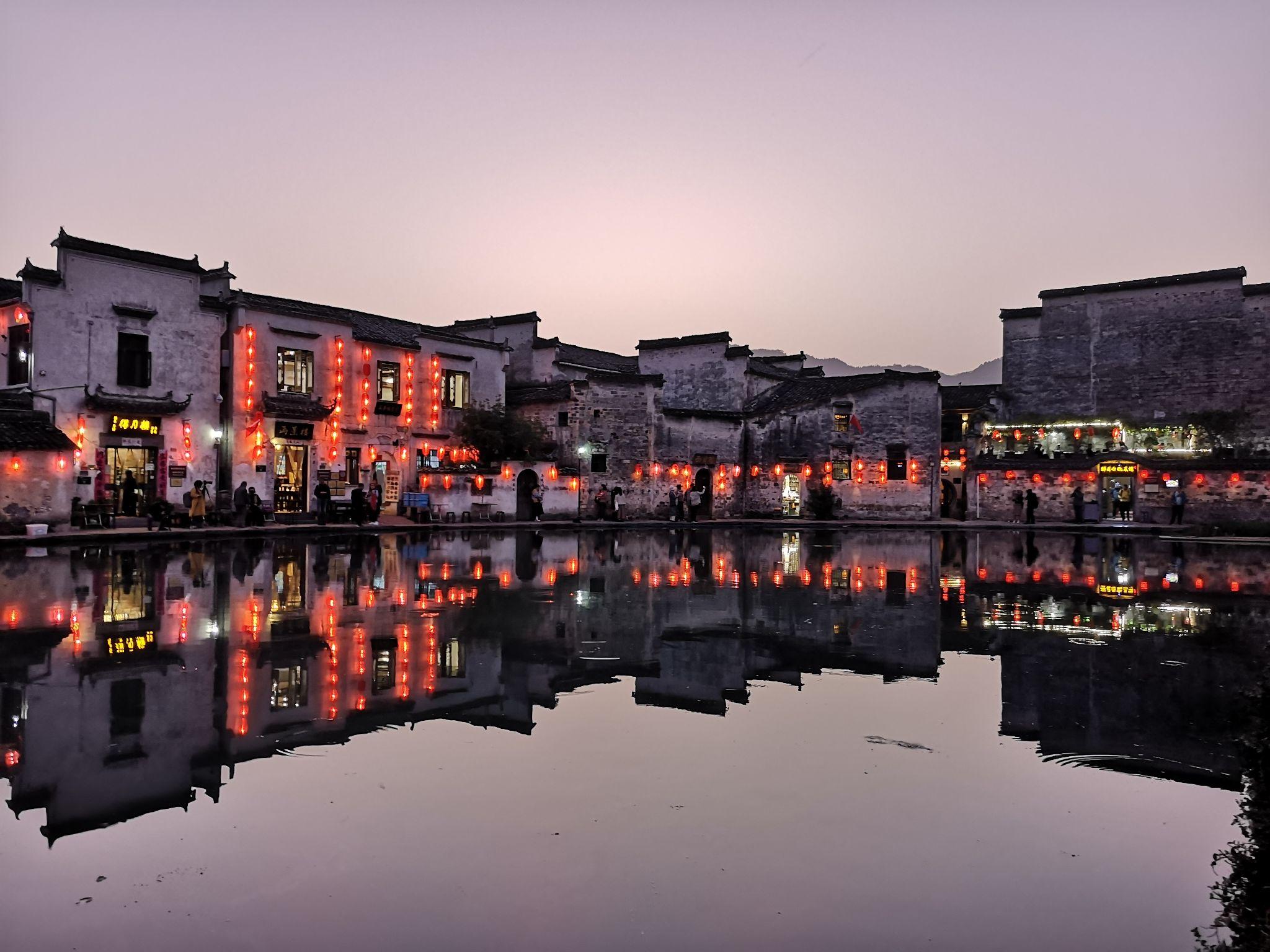 你曾被黄山哪一幕夜景震撼过? - 知乎