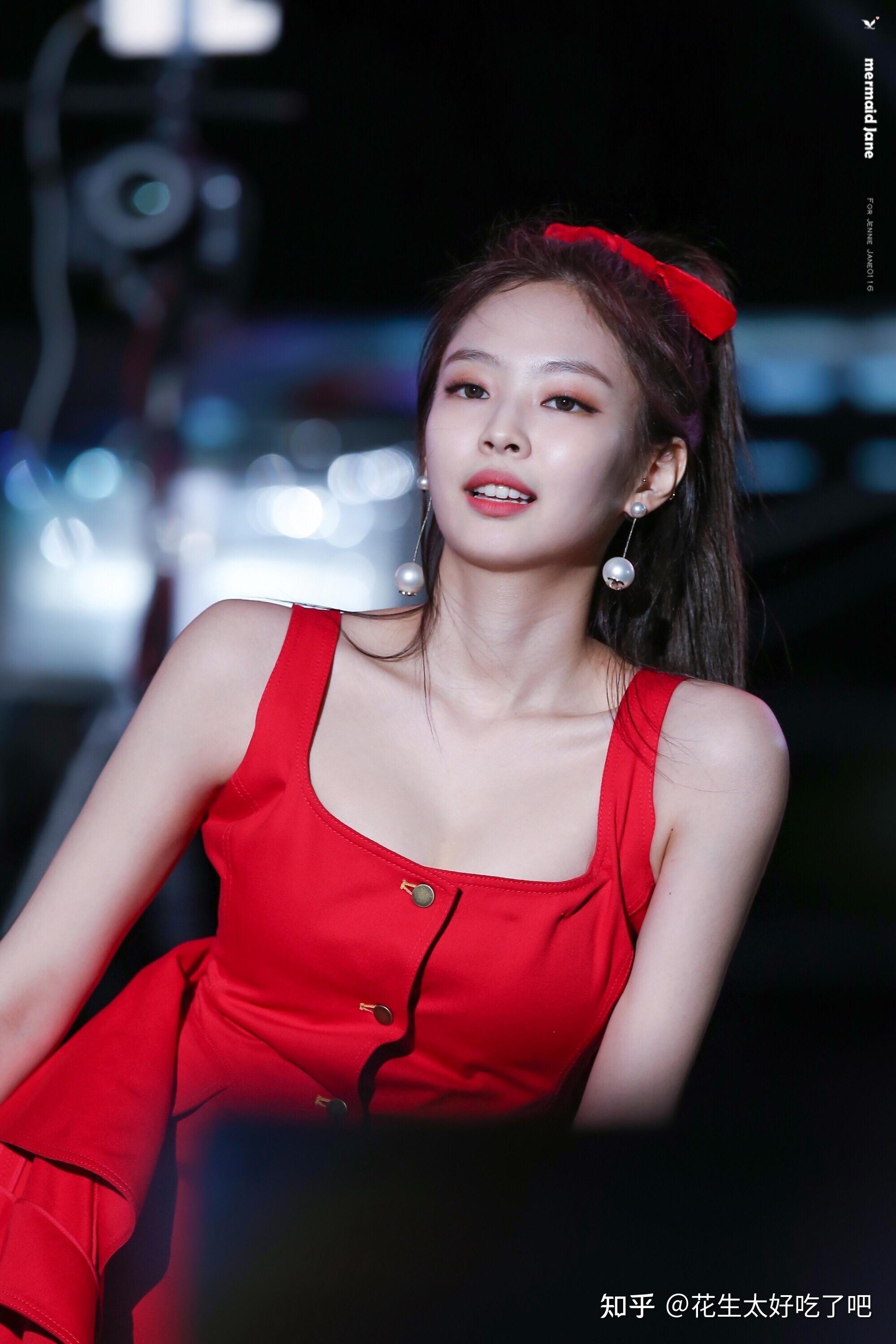 为什么blackpink里jennie人气高