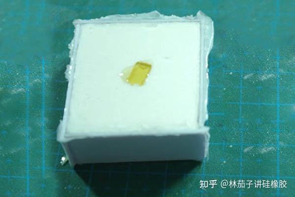 实例讲解硅胶翻模之灌注模制作工艺 - 知乎
