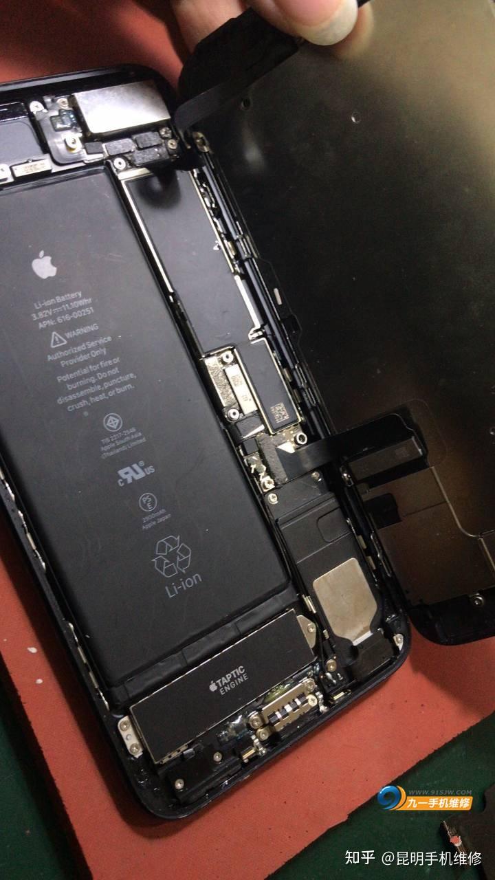 iPhone手机进水了怎么办?五个步骤教你救回不开机的苹果手机 - 知乎