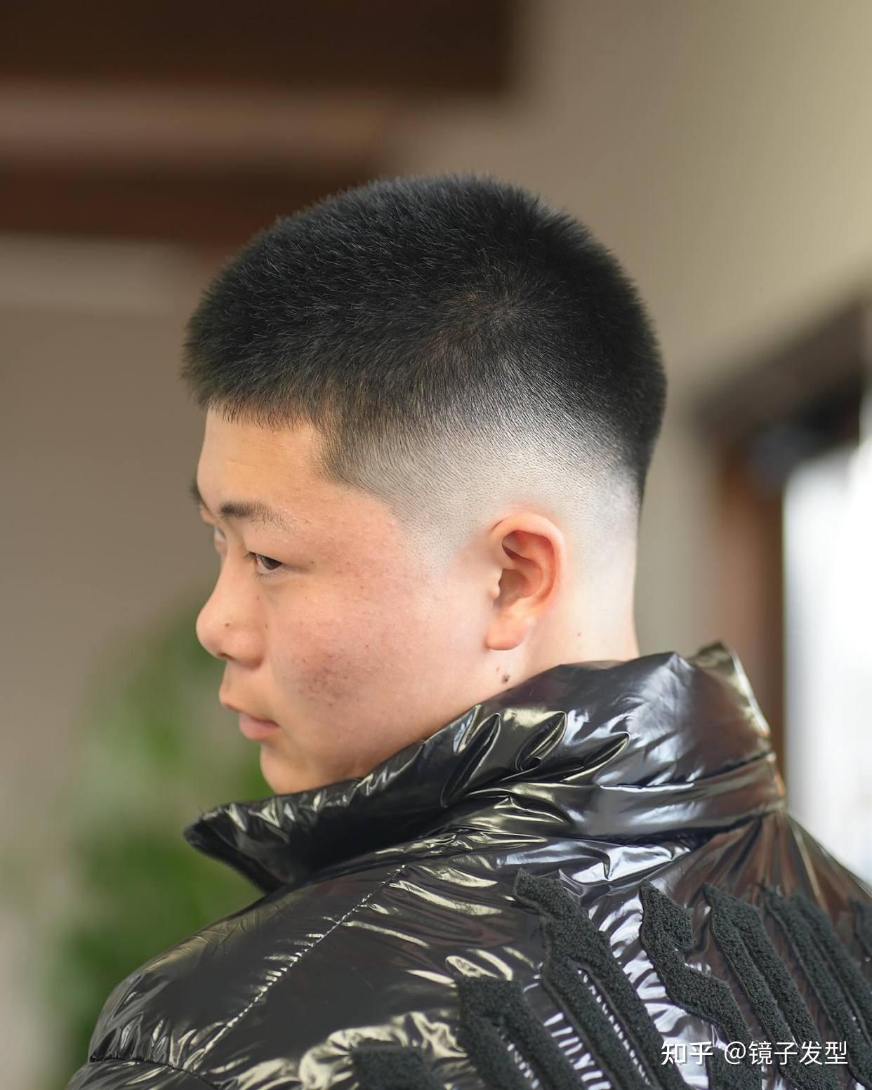 推荐三种男士发型,圆寸头、飞机头、二八分油头,帅不帅一看便知 - 知乎