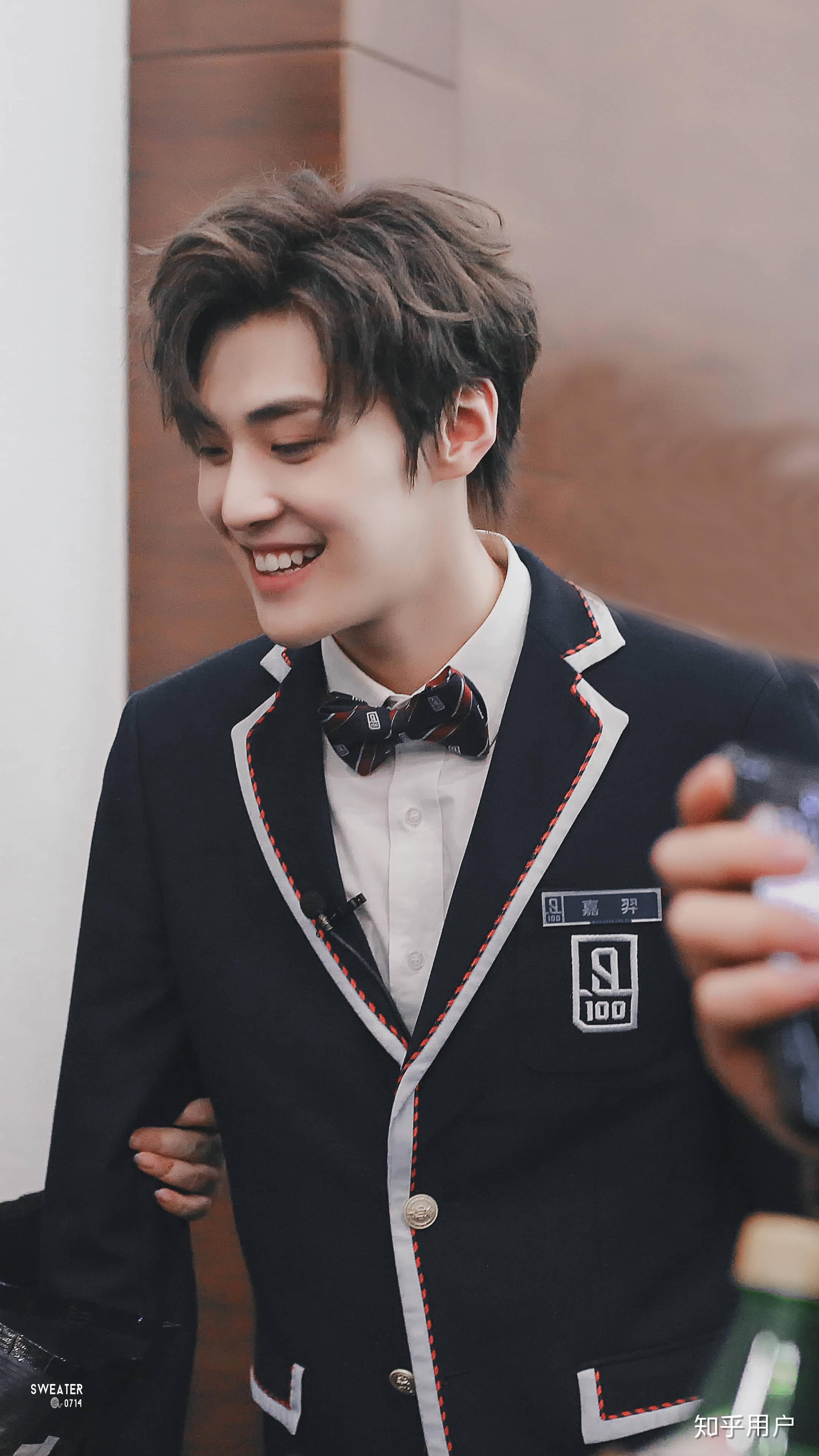 如何评价《青春有你》嘉羿? - 知乎