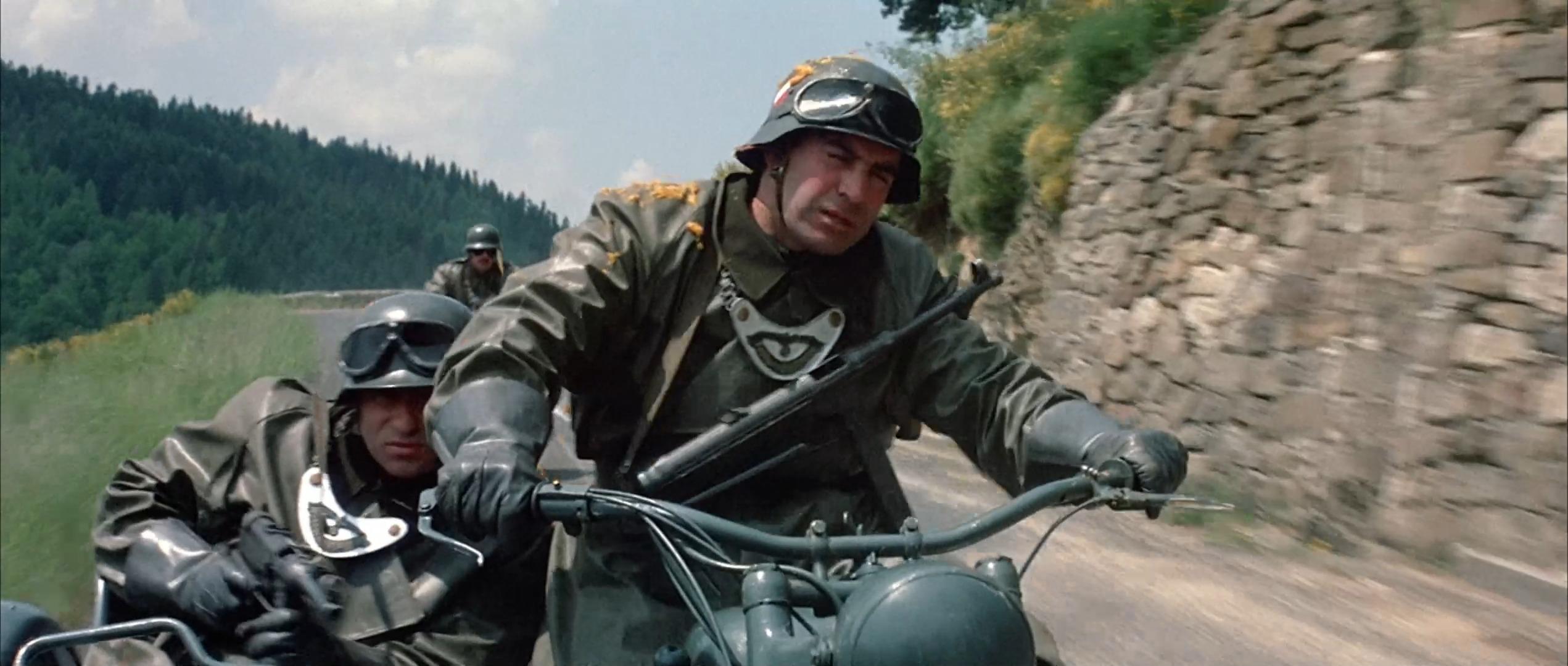 虎口脱险南瓜击退德国摩托追兵看一遍笑一遍