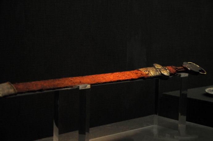 中国語：谈古说兵 中国古代兵器赏谈【新品】 中国語：谈古