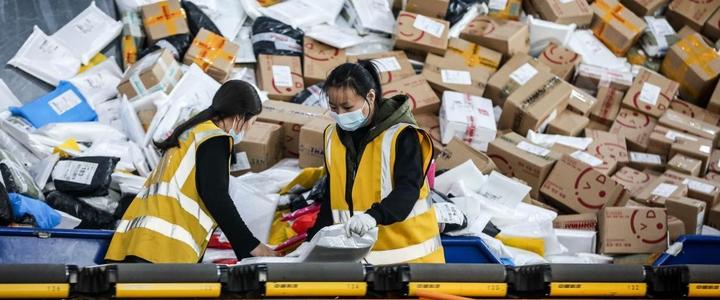 “快递”用英语怎么表达？不要说成“express”！ - 知乎