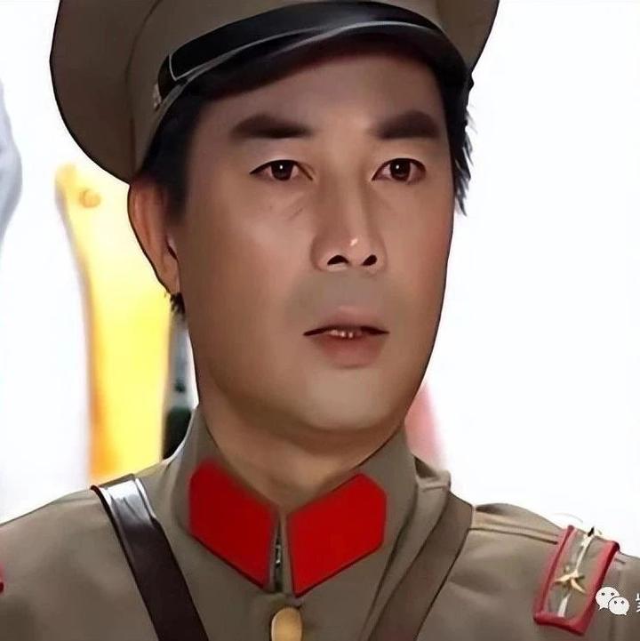 情深深雨蒙蒙解析32李副官说自己穷得只剩骨气把他气笑了