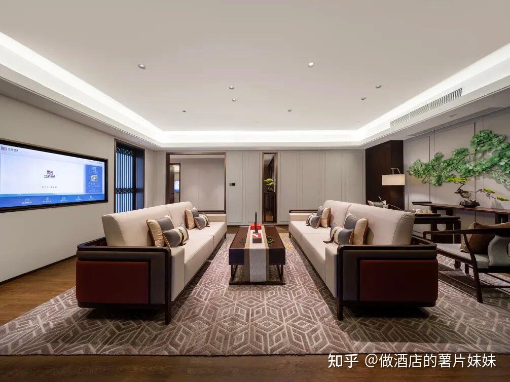 智鹏对话陈坤峰:仟那如何从0到200,跻身中国酒店集团TOP60? - 知乎