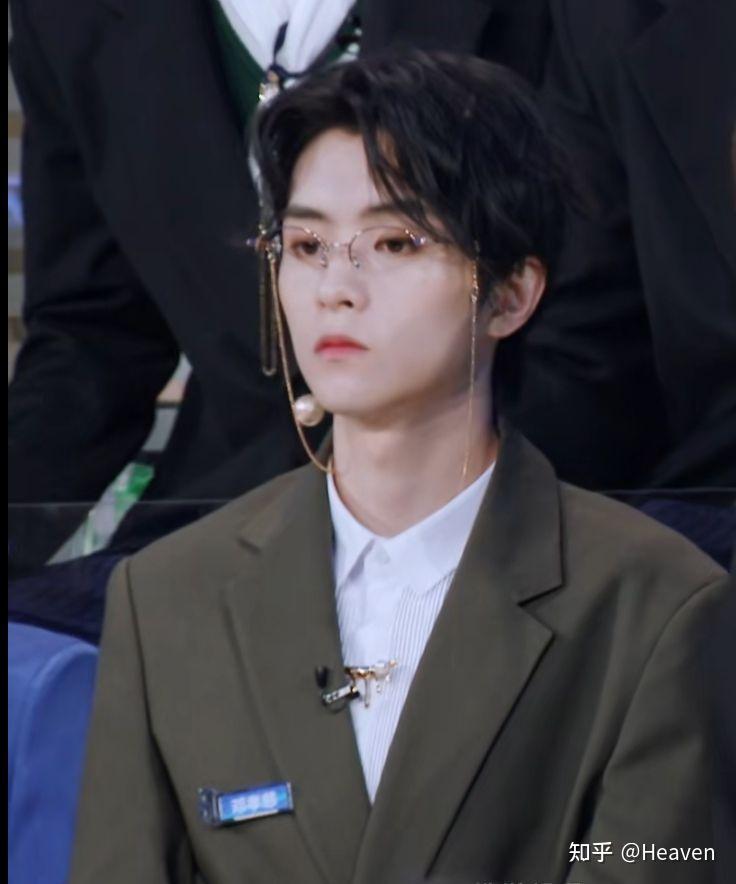 邓孝慈有哪些黑料