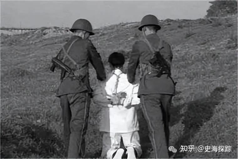 杀害毛主席妻子杨开慧的两名刽子手为什么一个被枪毙一个活到老？ - 知乎