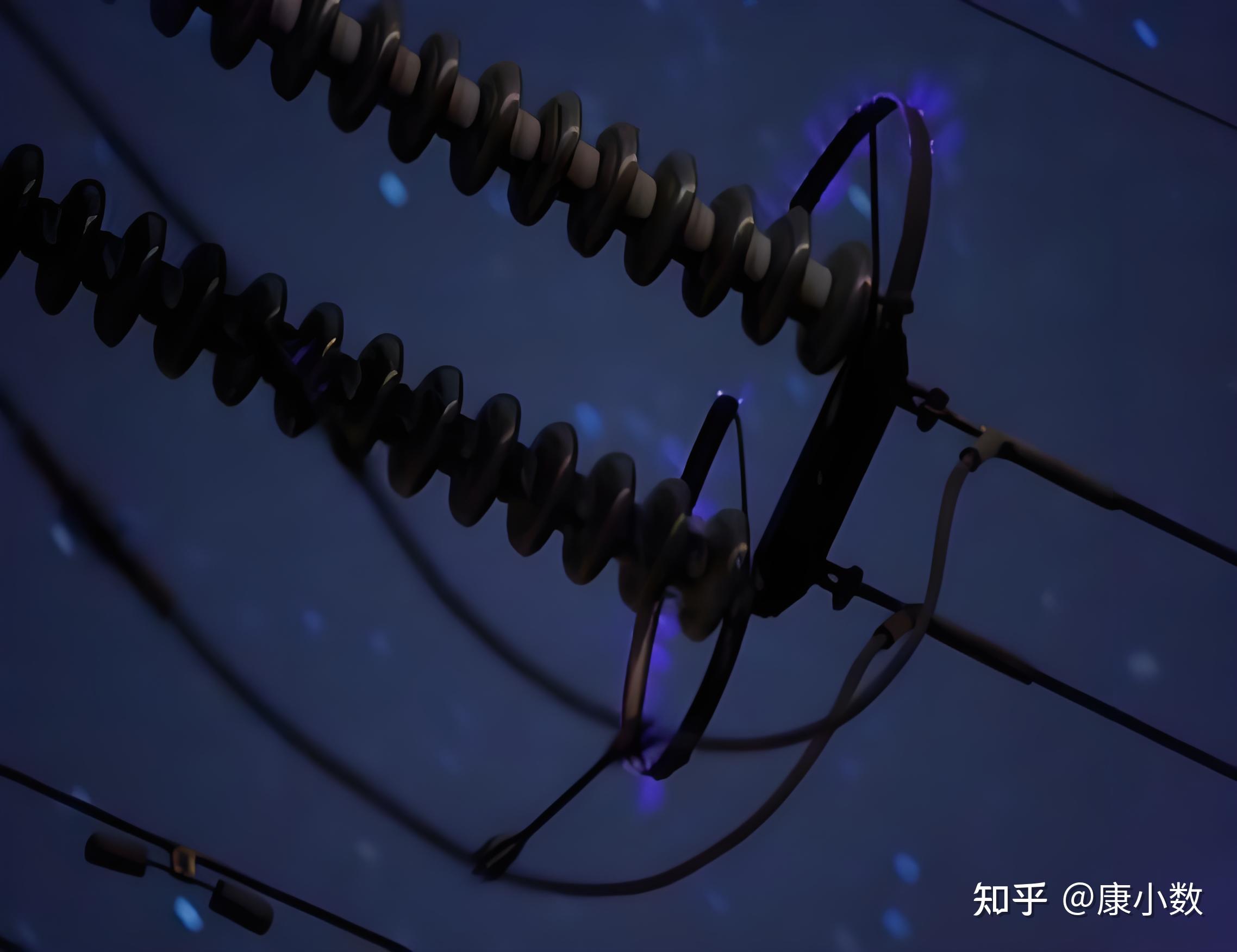 自持放电,电晕放电,辉光放电,电弧放电有什么区别? - 知乎