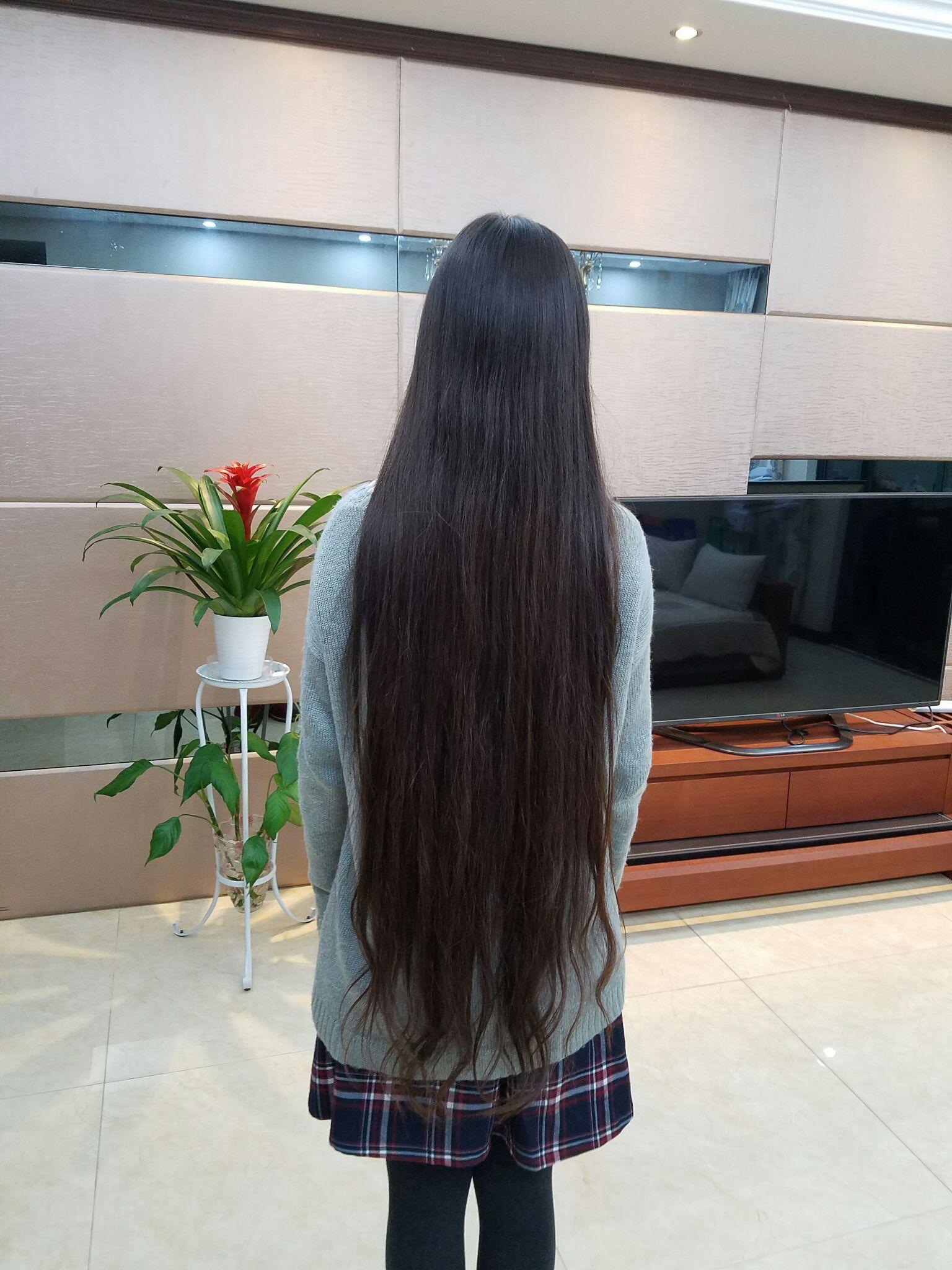 长发齐腰是种什么样的体验?