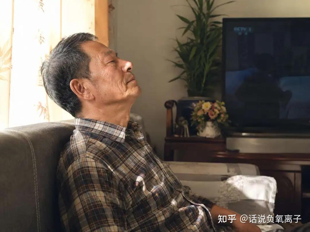 那些年中国式父亲,从不在健康上说自己的事