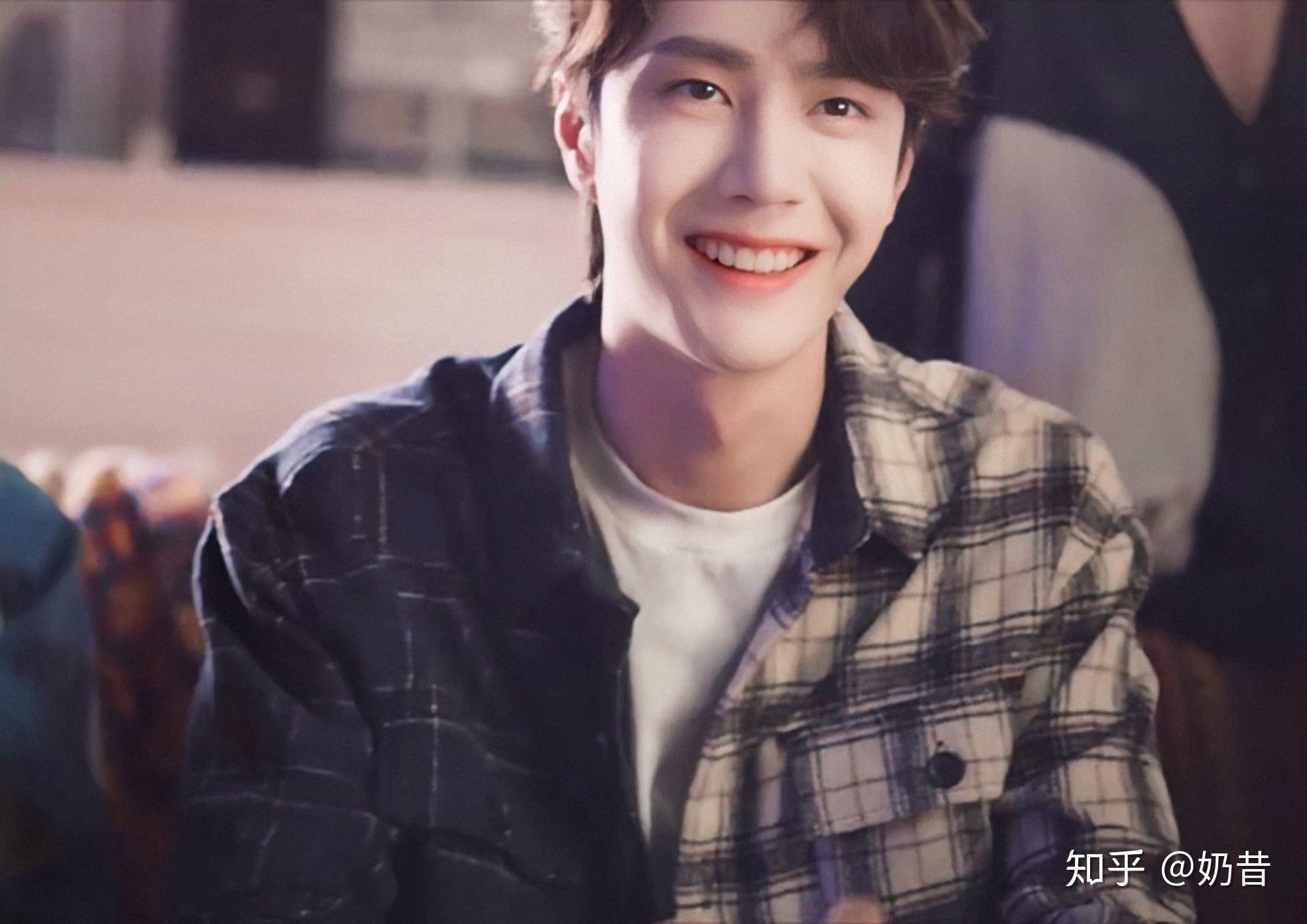 大家有没有觉得王一博的高露洁牙膏广告笑的有点用力