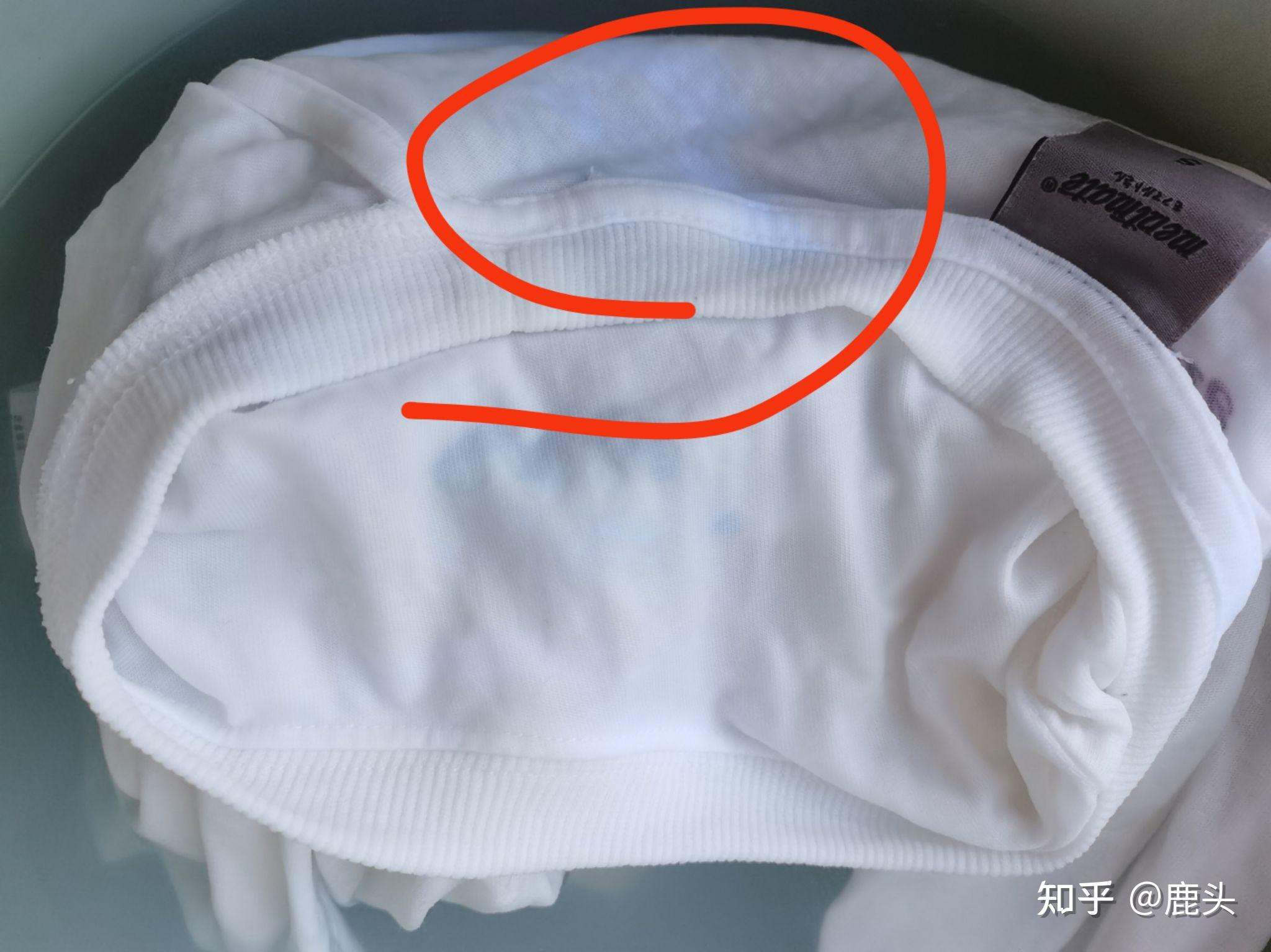 蓝月亮洗衣液把白色衣服染成蓝色怎么办
