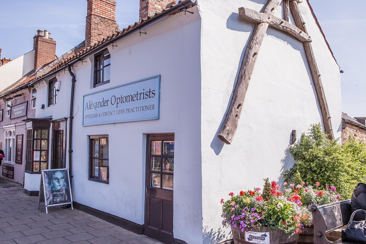 什么眼镜店出名