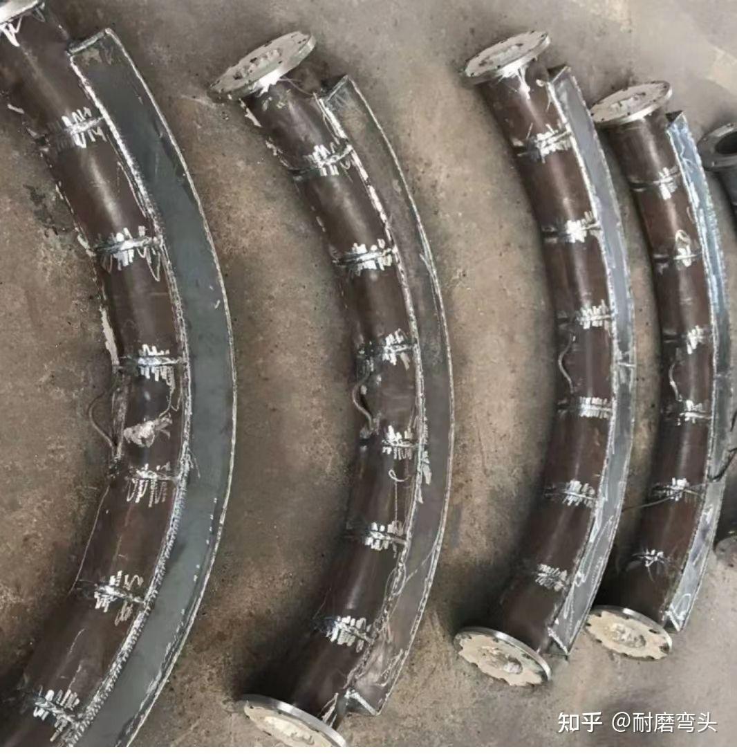 使用寿命2年以上,两端采用法兰连接,带配对法兰,密封件及紧固件,法兰